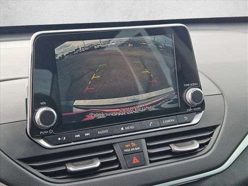 Used 2022 Nissan Altima 2.5 SV image 20