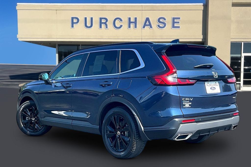 Used 2024 Honda CR-V Sport Touring image 4