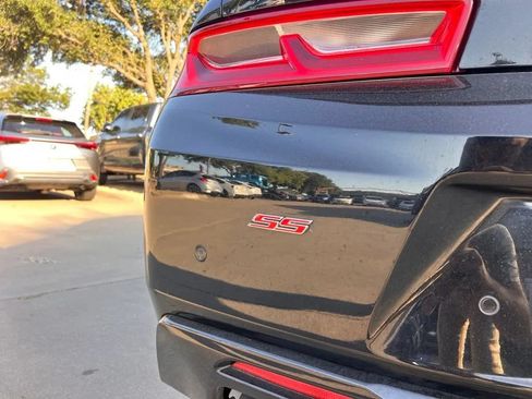 Used 2016 Chevrolet Camaro SS RWD image 46