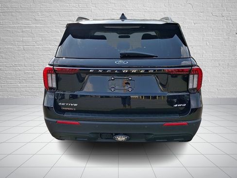 New 2026 Ford Explorer Active AWD/4WD image 5