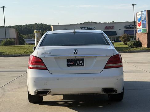 Used 2014 Hyundai Equus Signature RWD image 23