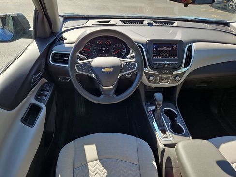 Used 2024 Chevrolet Equinox LS w/ Driver Confidence II Package FWD image 11