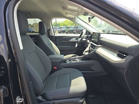 New 2026 Ford Explorer Active AWD/4WD image 19