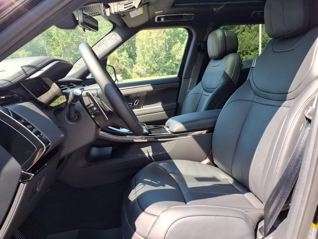 New 2026 Land Rover Range Rover Sport Autobiography AWD/4WD image 12