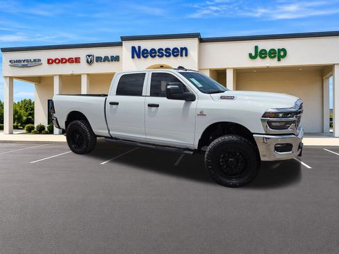New 2026 RAM 2500 Tradesman AWD/4WD image 1