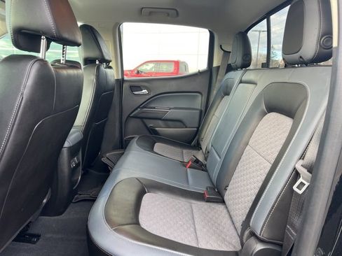 Used 2019 Chevrolet Colorado Z71 image 17