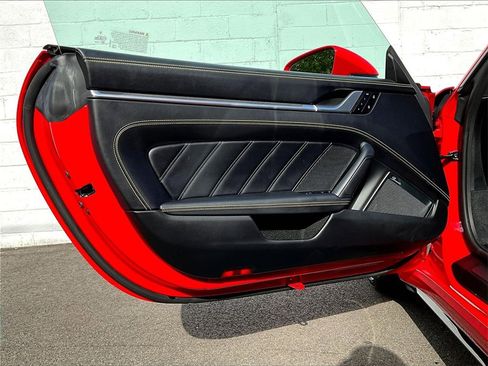 Certified 2025 Porsche 911 Turbo S image 28