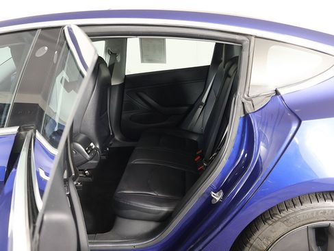 Used 2018 Tesla Model 3 Long Range image 30
