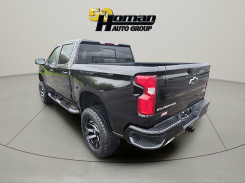 Used 2021 Chevrolet Silverado 1500 RST w/ Convenience Package II AWD/4WD image 3