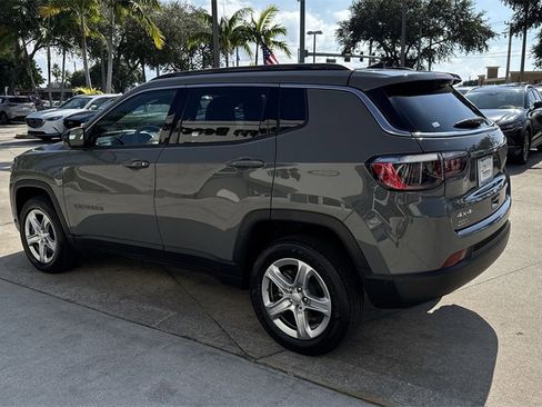 Used 2023 Jeep Compass Latitude w/ Sun and Sound Group image 13