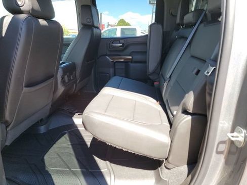 Used 2021 Chevrolet Silverado 1500 LT Trail Boss w/ Convenience Package II AWD/4WD image 11