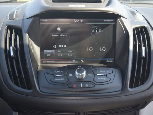 Used 2014 Ford Escape SE w/ Equipment Group 201A image 13