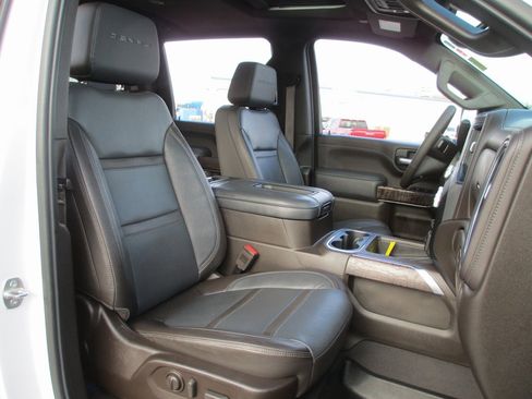 Used 2022 GMC Sierra 2500 Denali w/ Denali Ultimate Package image 22