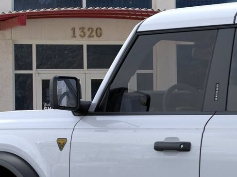 New 2026 Ford Bronco Badlands AWD/4WD image 23