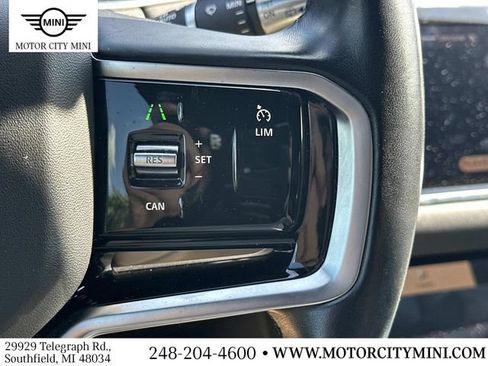 Used 2022 Land Rover Range Rover Evoque S AWD/4WD image 26