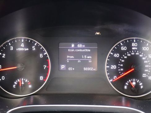 Used 2023 Kia Seltos LX AWD/4WD image 42