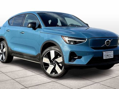 Used 2023 Volvo C40 P8 Recharge Ultimate image 2