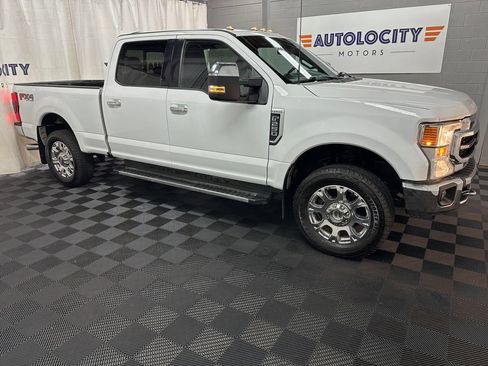 Used 2022 Ford F250 Lariat w/ Chrome Package AWD/4WD image 2