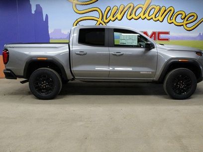 New 2026 GMC Canyon Elevation w/ Convenience Package