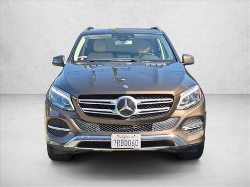 Used 2016 Mercedes-Benz GLE 350 4MATIC image 2