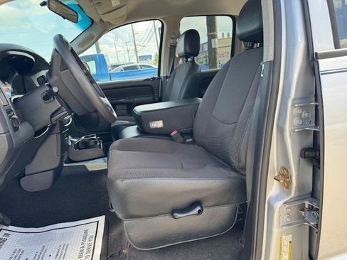 Used 2005 Dodge Ram 1500 Truck ST w/ ST Value Group RWD image 11