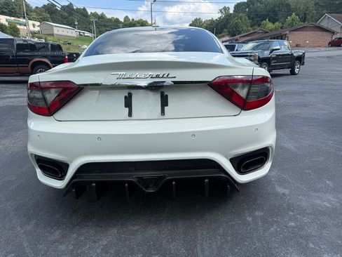 Used 2018 Maserati GranTurismo Sport RWD image 16