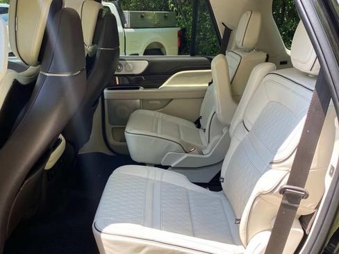 Certified 2023 Lincoln Navigator Black Label AWD/4WD image 9
