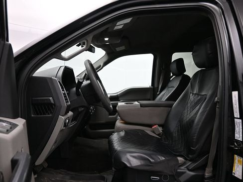 Used 2018 Ford F150 XLT AWD/4WD image 20