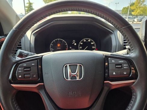 Certified 2025 Honda Odyssey Touring image 34
