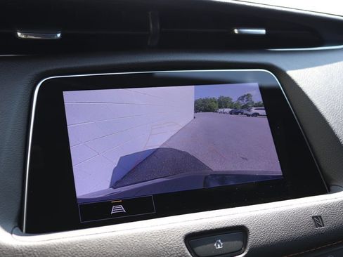 Used 2021 Cadillac XT4 Sport w/ Sun And Sound Package AWD/4WD image 13