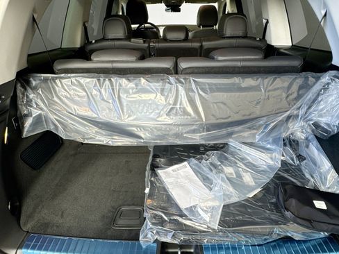 New 2026 Mercedes-Benz GLS 450 4MATIC image 24