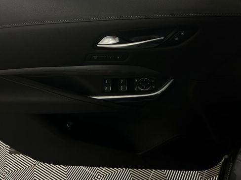 Used 2024 Cadillac XT4 Premium Luxury image 24