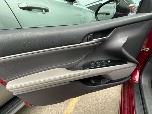 Used 2018 Toyota Camry XSE w/ Driver Assist Package image 10