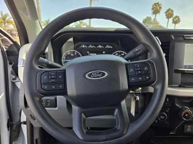 Used 2024 Ford F250 XLT w/ FX4 Off-Road Package AWD/4WD image 18