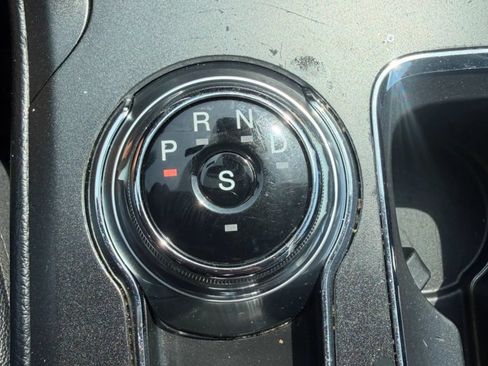 Used 2020 Ford Fusion Titanium FWD image 36