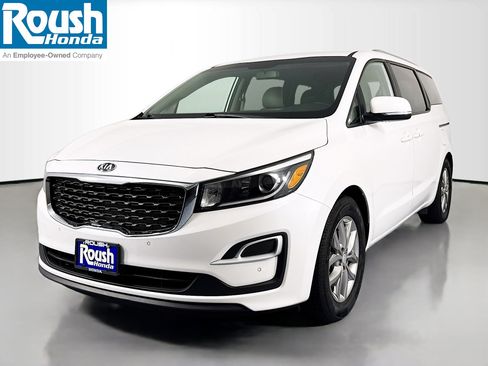 Used 2019 Kia Sedona EX image 1