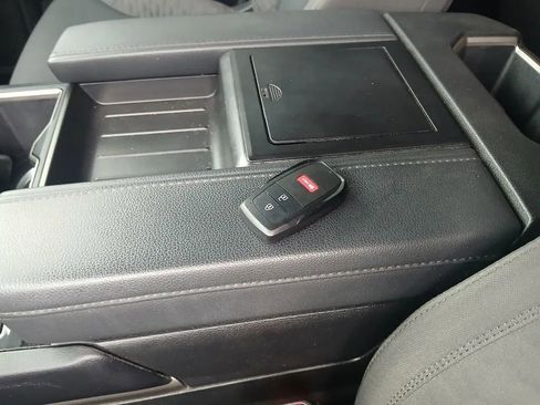 Used 2023 Toyota Tundra SR5 image 9