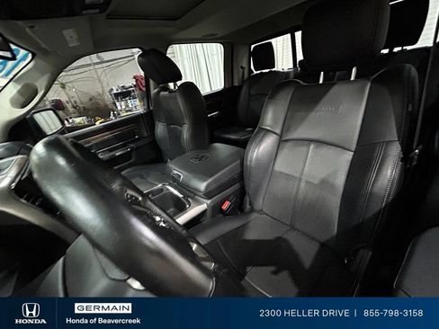 Used 2018 RAM 1500 Laramie w/ Convenience Group AWD/4WD image 26