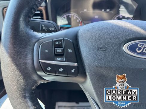 Certified 2022 Ford Maverick Lariat image 33