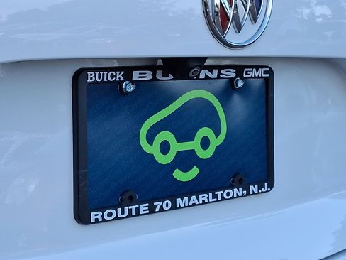 Certified 2022 Buick Envision Preferred FWD image 30
