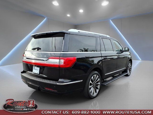 Used 2021 Lincoln Navigator L Reserve w/ Luxury Package AWD/4WD image 3