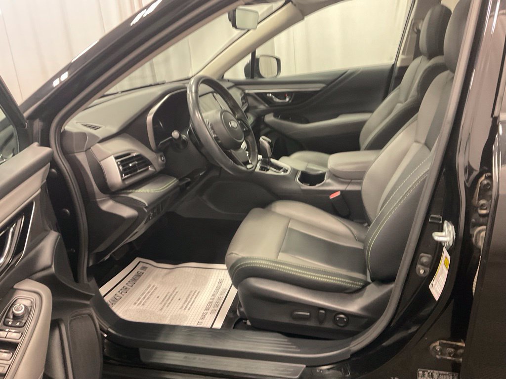Used 2024 Subaru Outback Onyx Edition AWD/4WD image 4