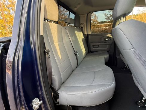 Used 2018 RAM 1500 Classic SLT image 16