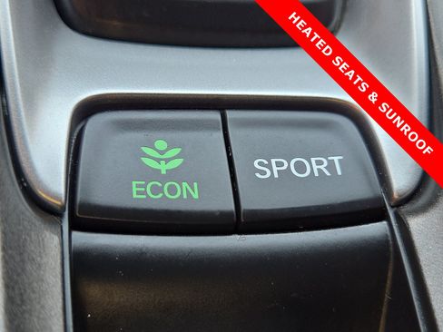 Used 2022 Honda Accord Sport image 19