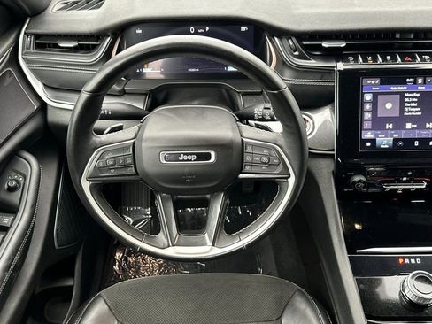 Used 2019 Jeep Compass Latitude w/ Popular Equipment Group image 15