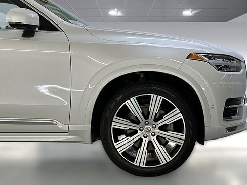 Used 2022 Volvo XC90 T6 Inscription w/ Advanced Package image 37