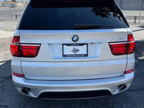 Used 2011 BMW X5 xDrive35i image 4