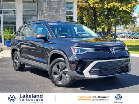 Used 2025 Volkswagen Taos S FWD image 1