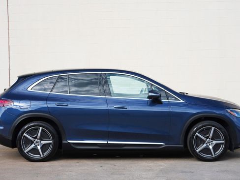 Used 2023 Mercedes-Benz EQE 500 4MATIC SUV image 61