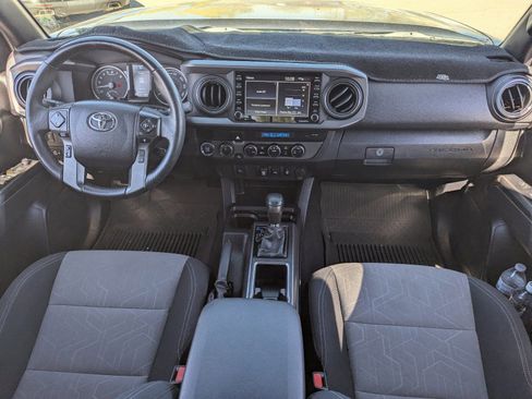 Used 2023 Toyota Tacoma TRD Off-Road image 15